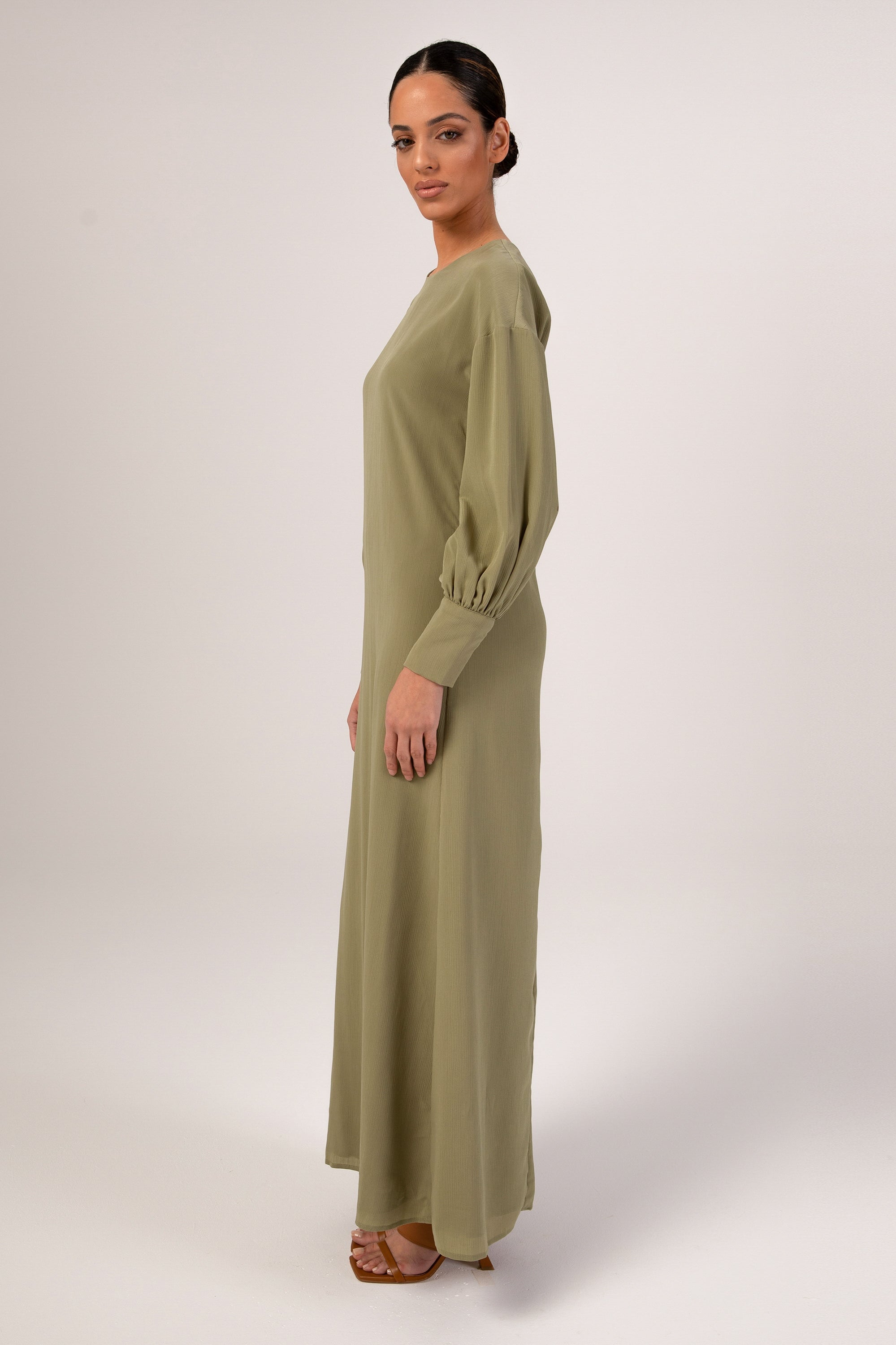 Madina Textured Maxi Dress - Avocado Veiled 