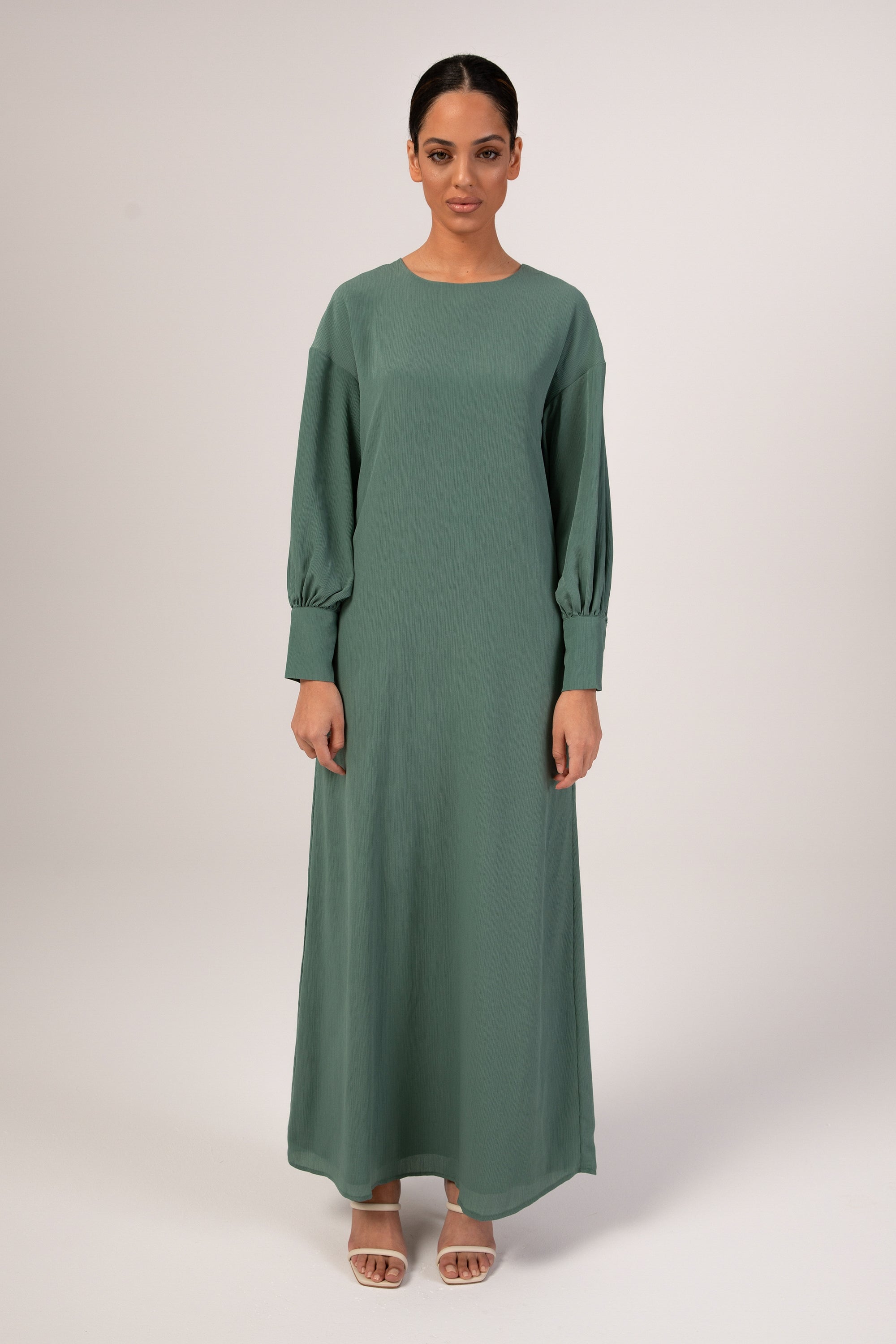 Madina Textured Maxi Dress - Sage Veiled 