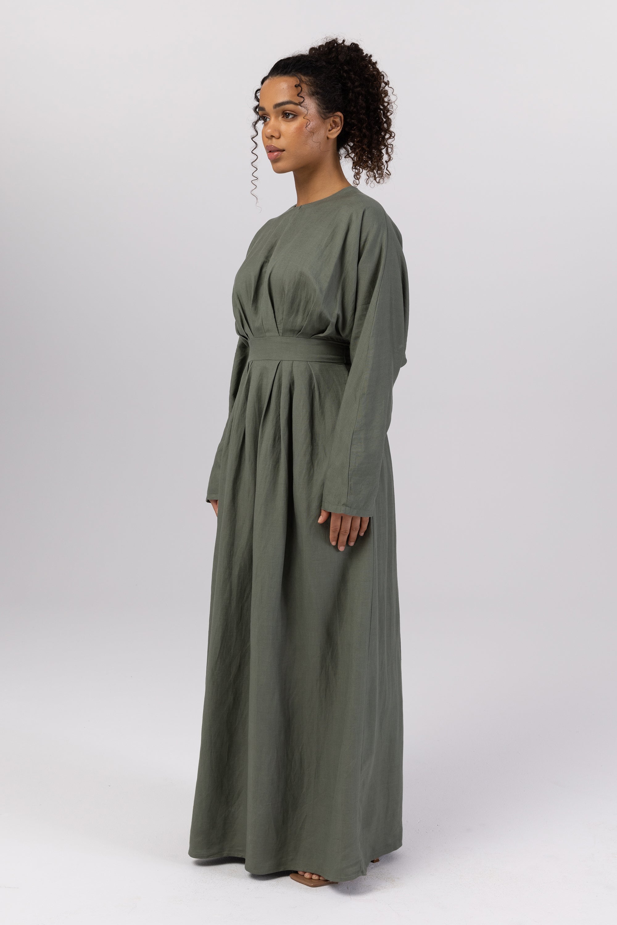 Nasira Linen Pleat Waist Maxi Dress - Sage Veiled 