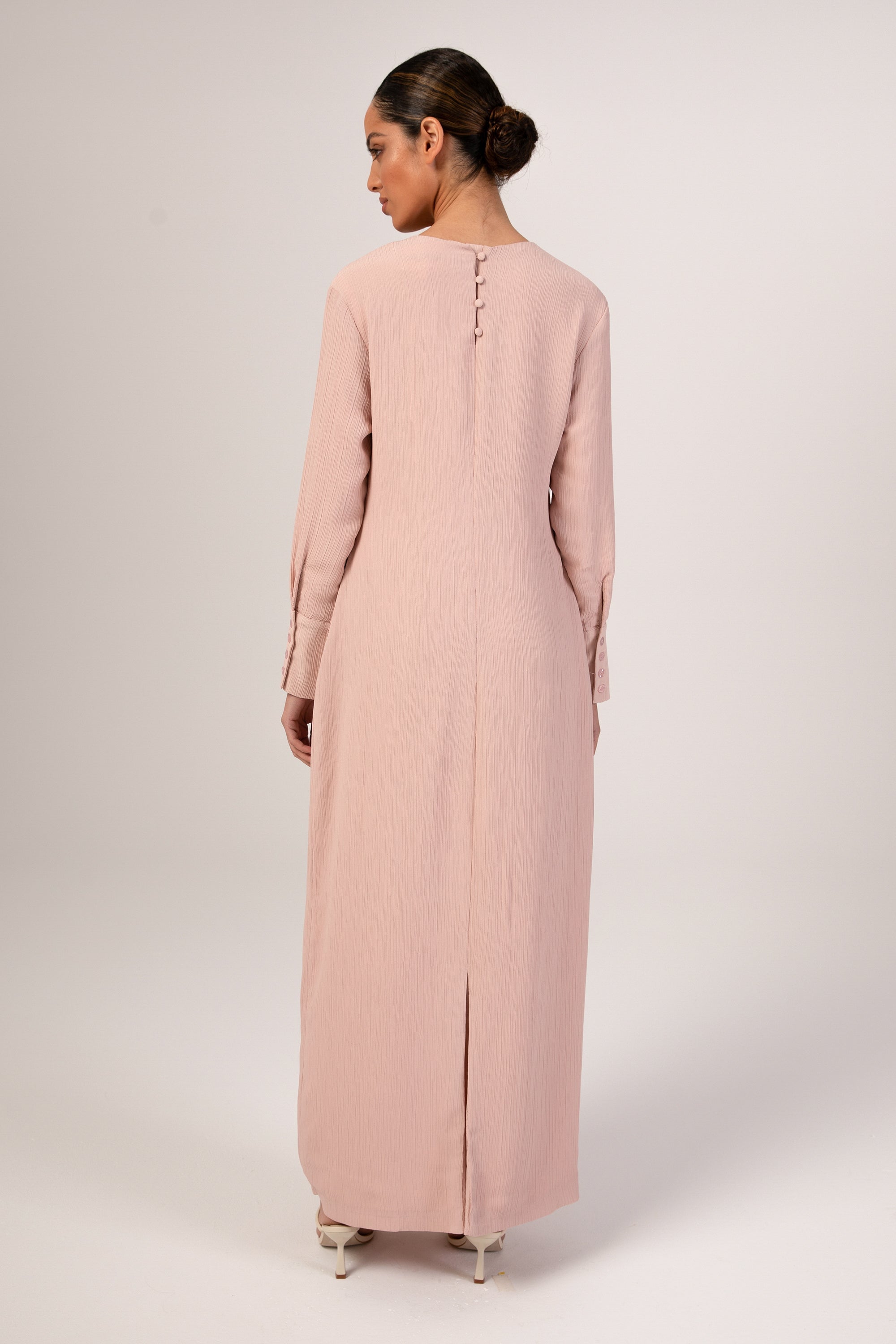 Sajda Textured Maxi Dress - Dusty Pink Veiled 