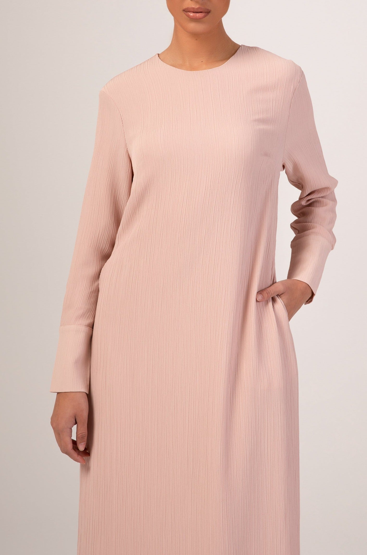 Sajda Textured Maxi Dress - Dusty Pink Veiled 