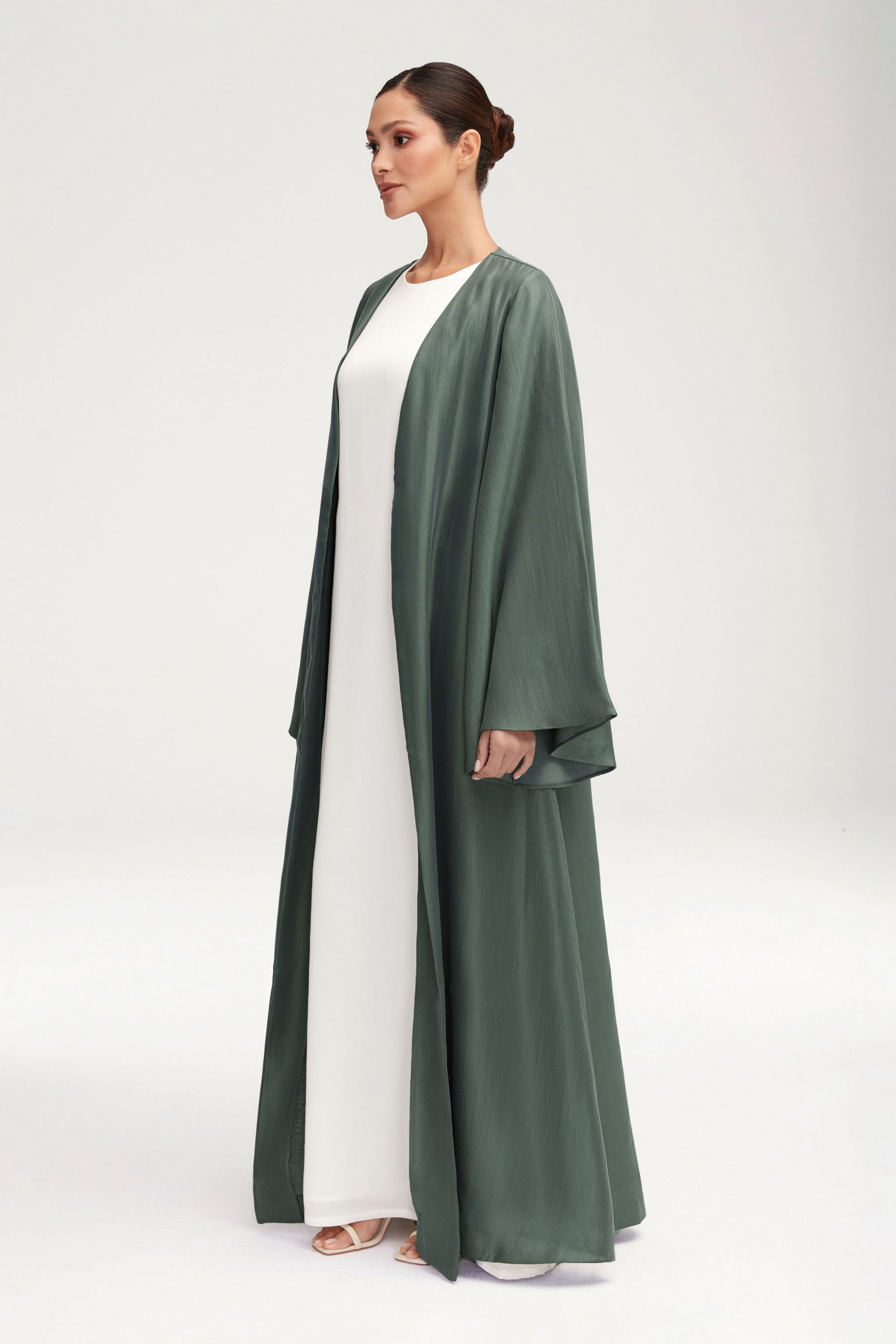 Seema Flare Sleeve Open Abaya - Dark Forest Clothing Veiled 