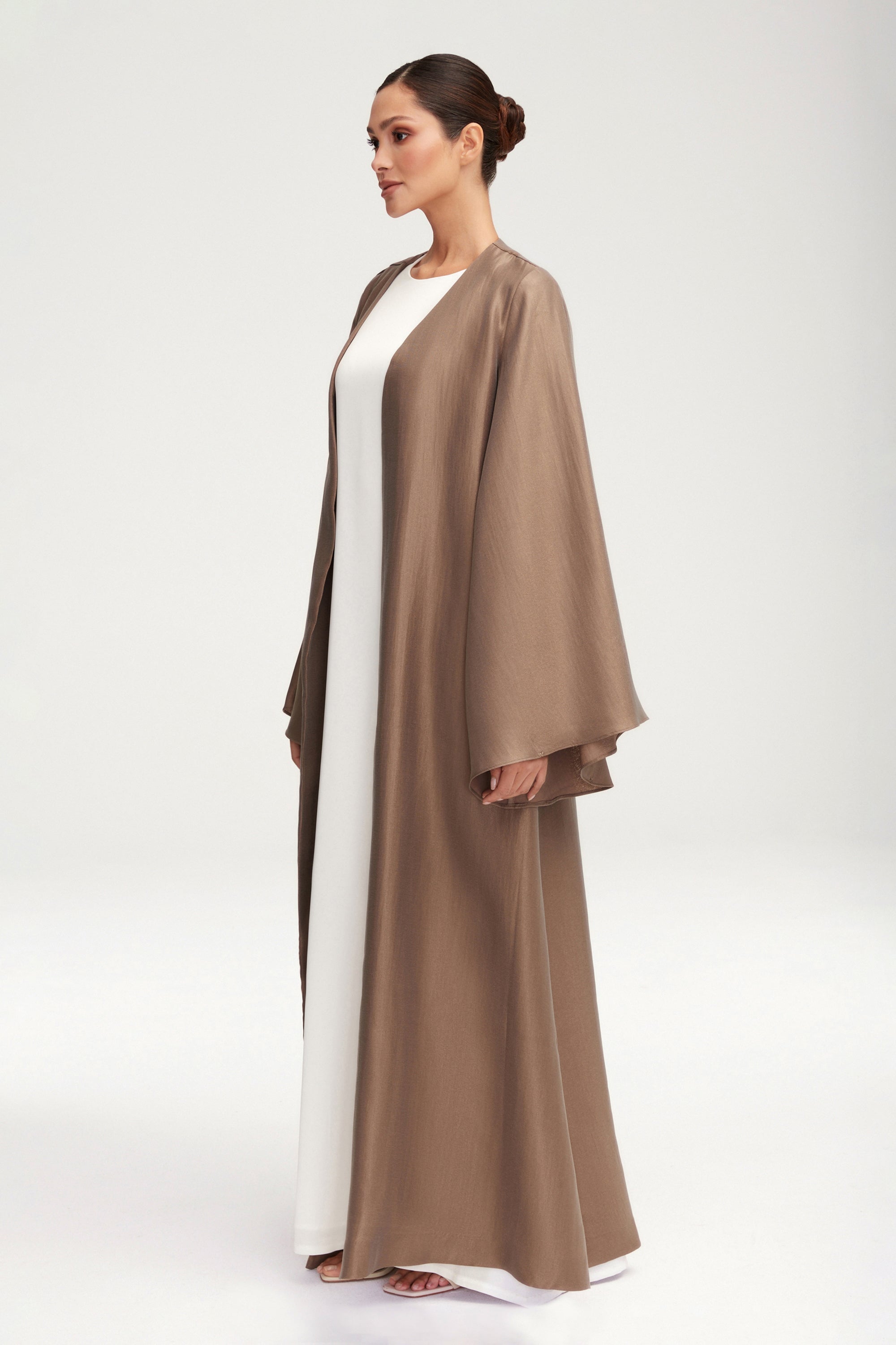 Seema Flare Sleeve Open Abaya - Taupe Clothing Veiled 