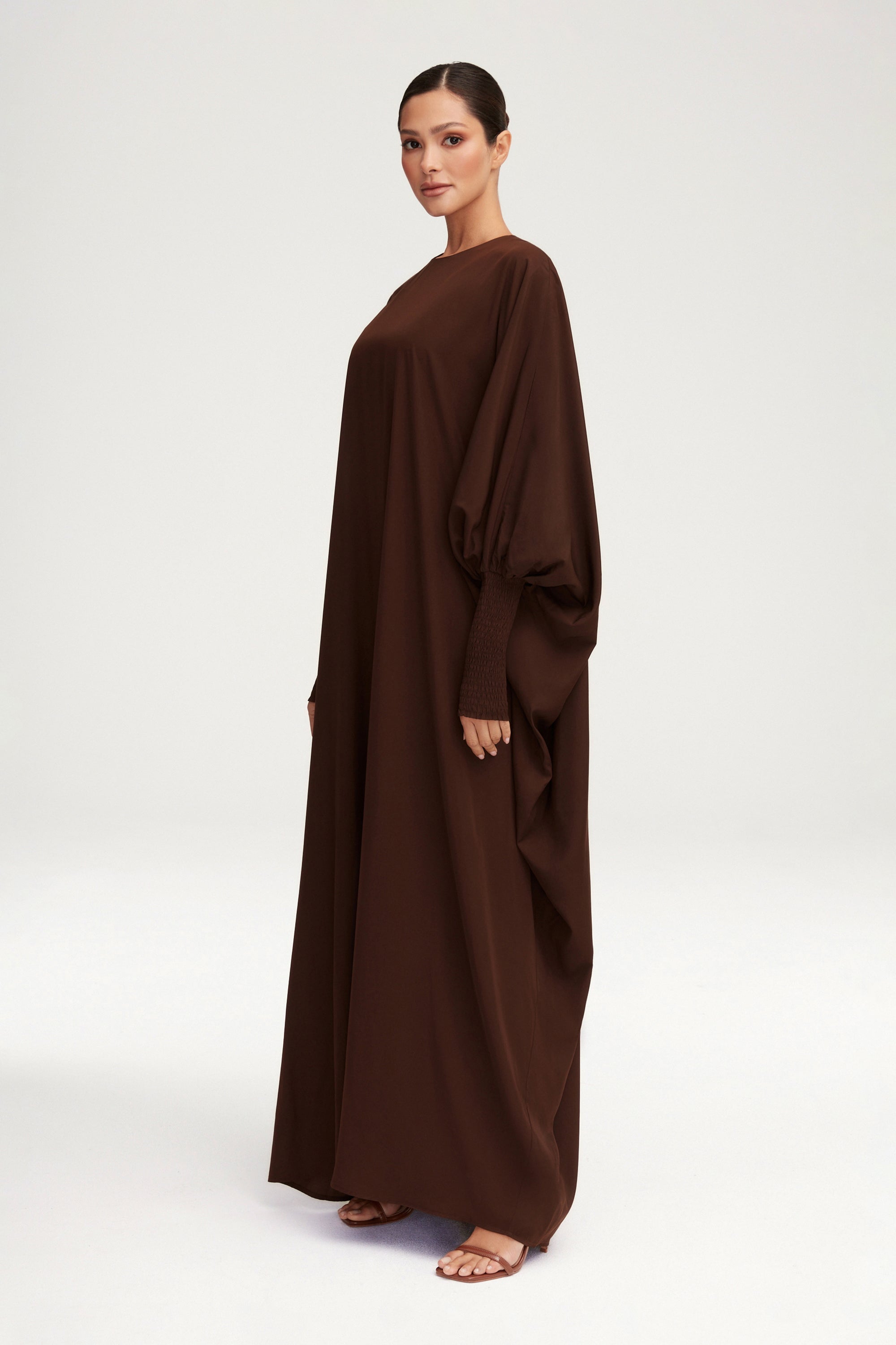 Suha Smocked Sleeve Kaftan - Espresso Clothing Veiled 