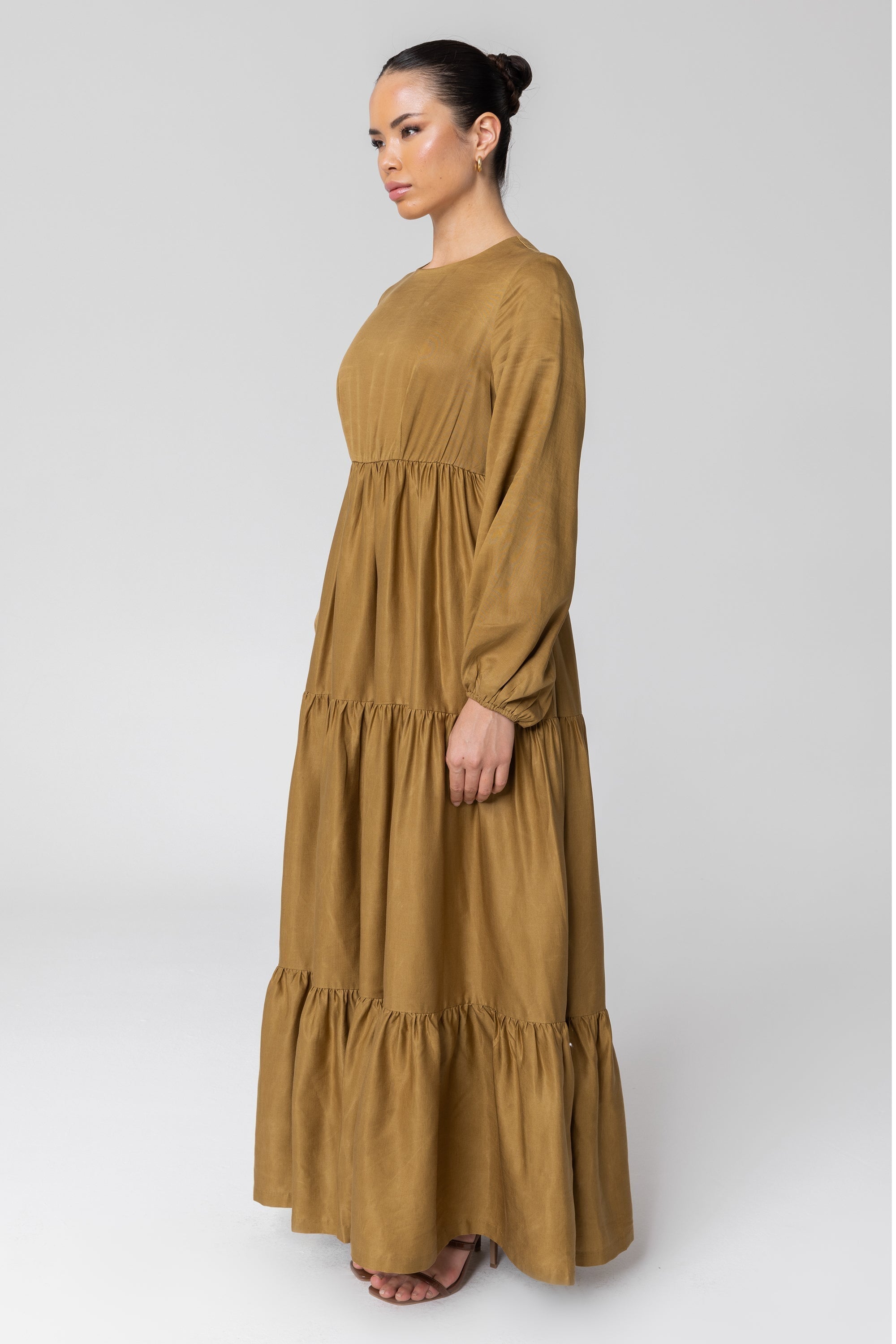 Tala Tiered Linen Maxi Dress - Green Moss Clothing Veiled 