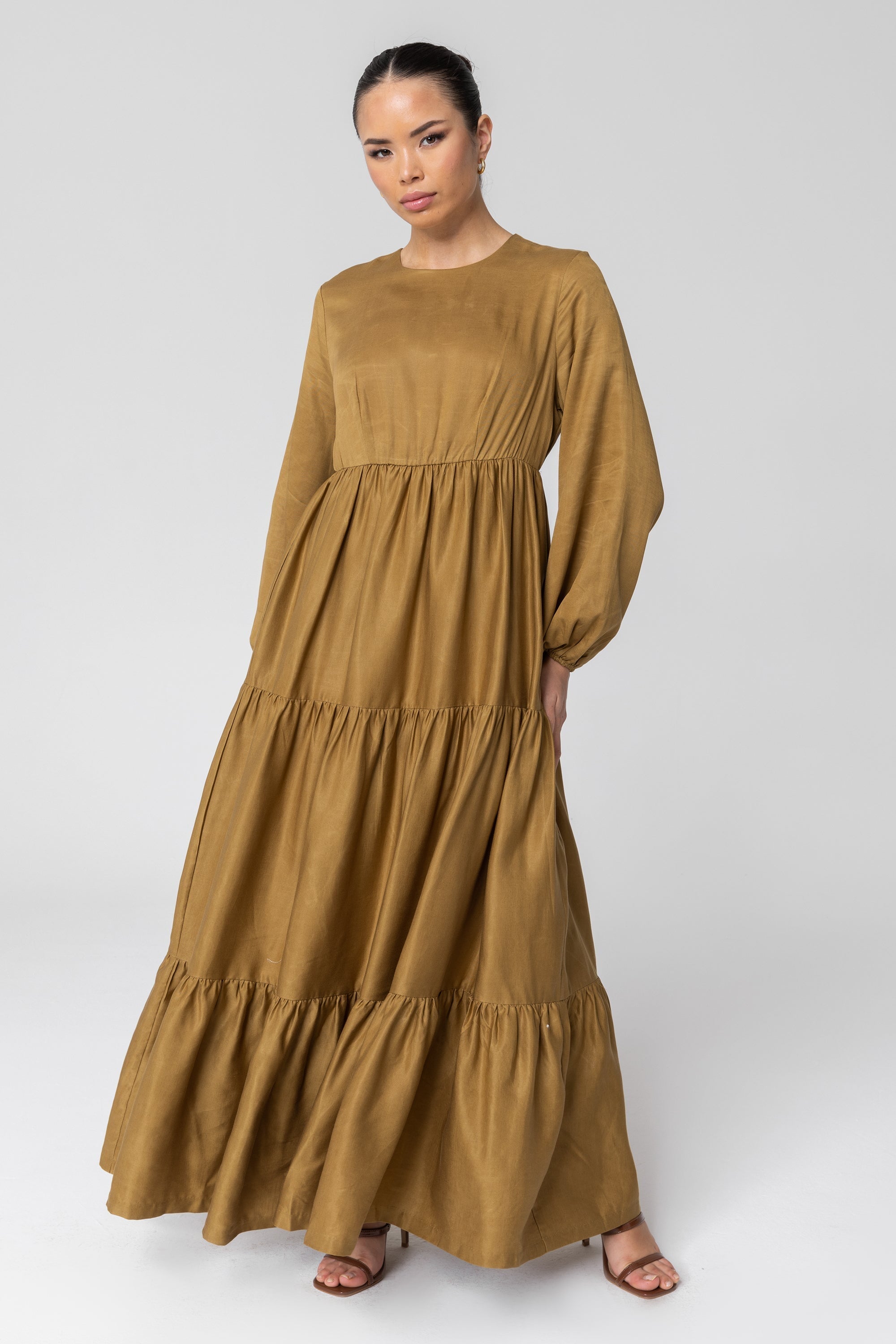 Tala Tiered Linen Maxi Dress - Green Moss Clothing Veiled 